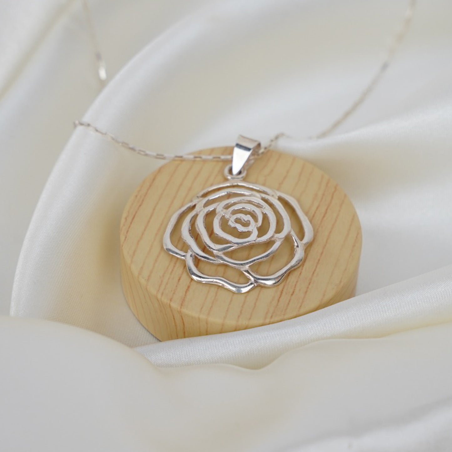 Rose Pendant